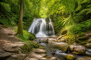 Cascades d'Auvergne : balades faciles et nature