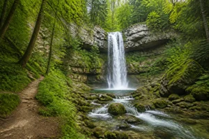 Cascade du Moulinet : votre escapade nature dans le Jura
